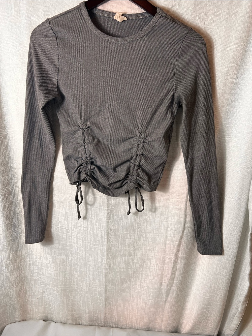 MADWELL GREY LONG-Sleeve Ruched Drawstring Crop Top Size Medium